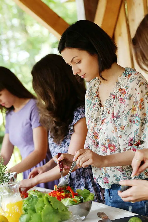 Ask Family Members and Friends to Help Out With Setup and Cleanup Tasks