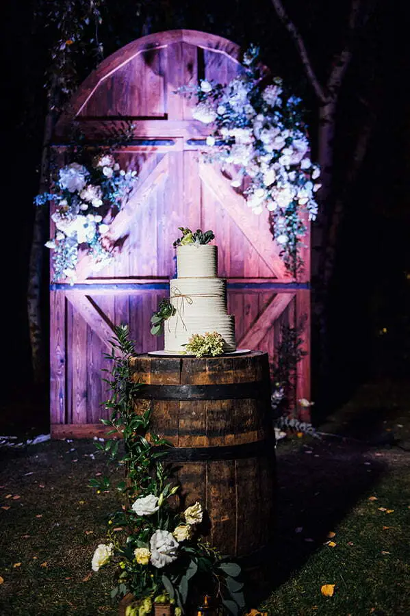 Floodlights outdoor wedding