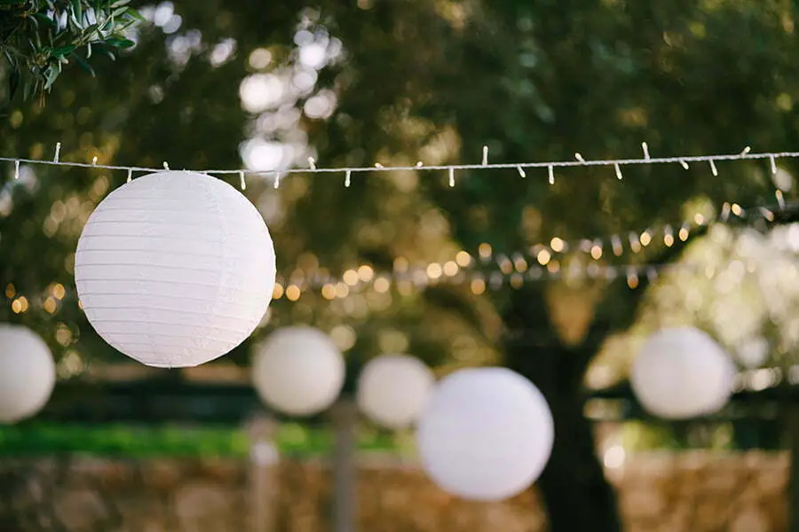 Paper Lanterns outdoor wedding