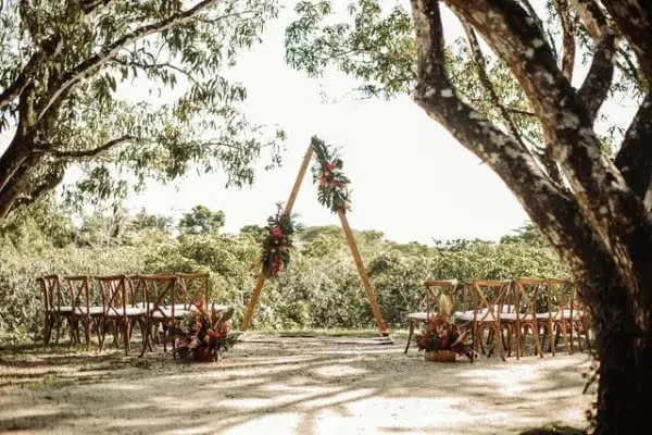 Jungle-inspired Wedding Decor jungle outdoor wedding decor