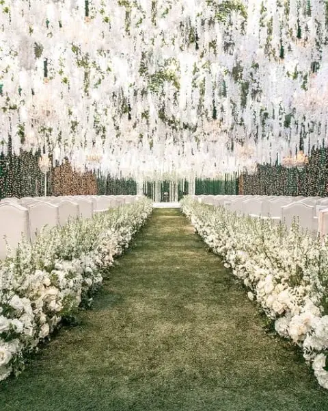 Suspended Gardens outdoor wedding aisle