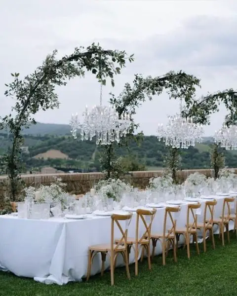 Rustic Elegance outdoor wedding table decor idea