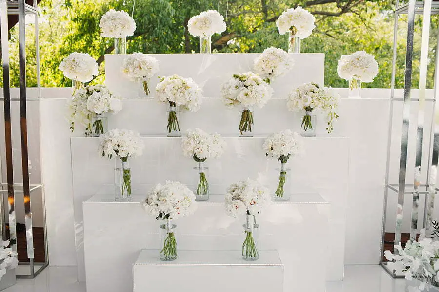 outdoor wedding flowers display