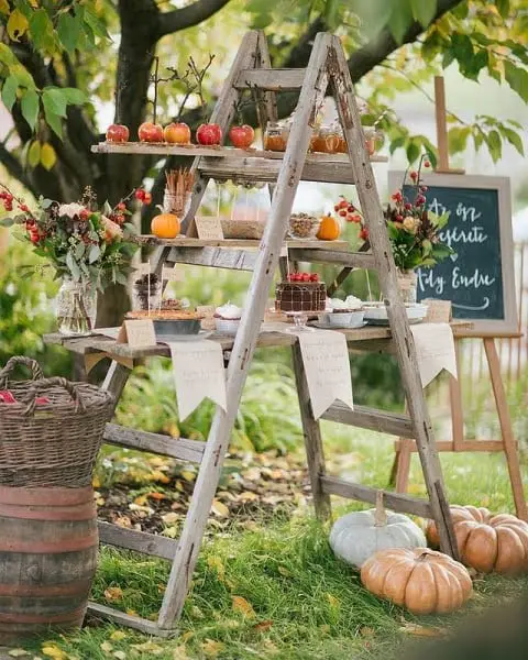 Stunning Natural Fall Florals: A Dreamy Autumn Wedding Inspiration Shoot natural outdoor wedding decoration