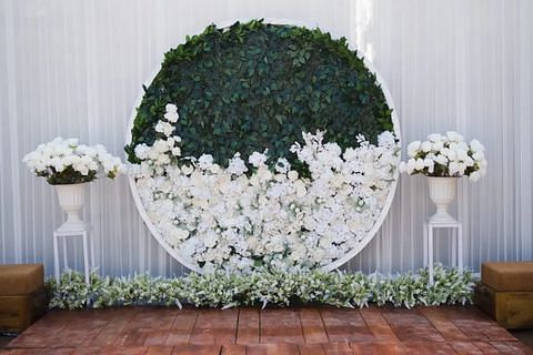 Serene And Sophisticated: White Outdoor Wedding Decor Inspiration white outdoor wedding decor