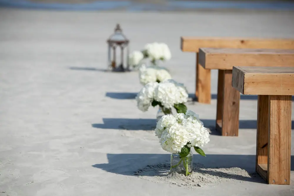 Mason Jar Flower wedding