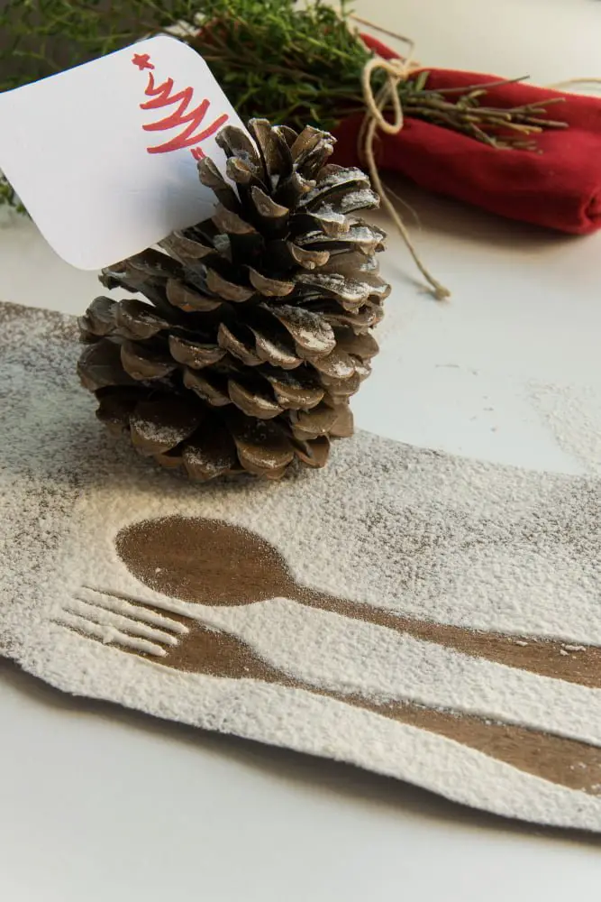 Pinecone Place Card Holders