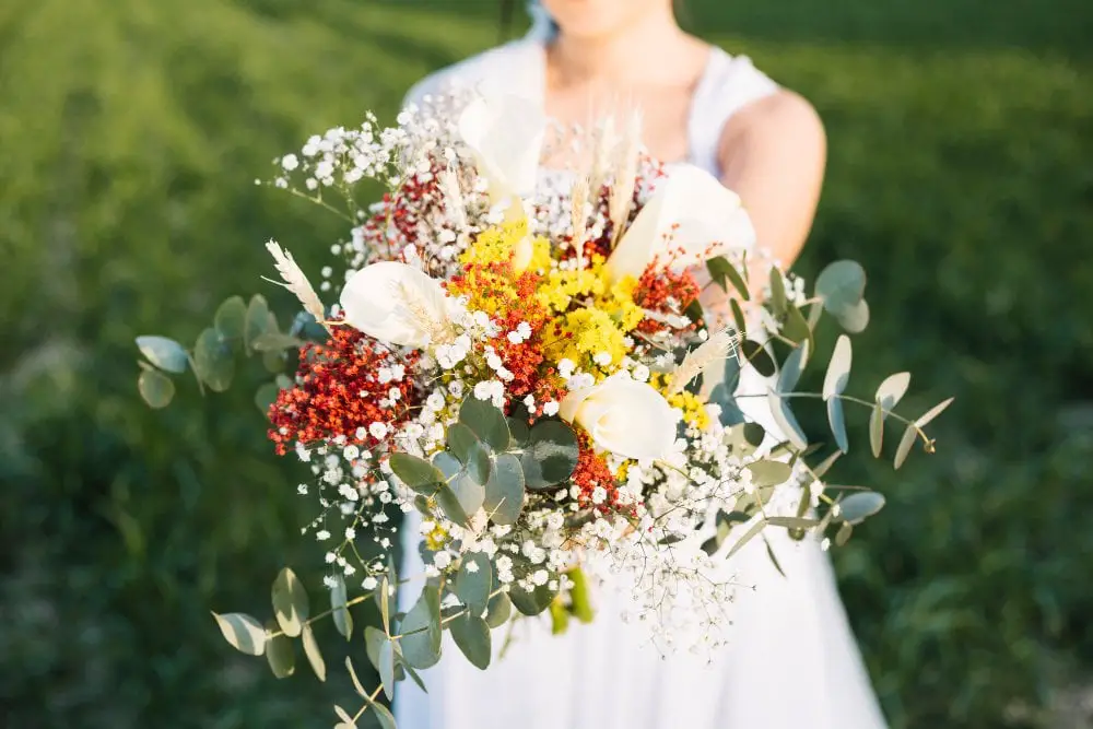 Wildflower Bouquets decor outdoor wedding