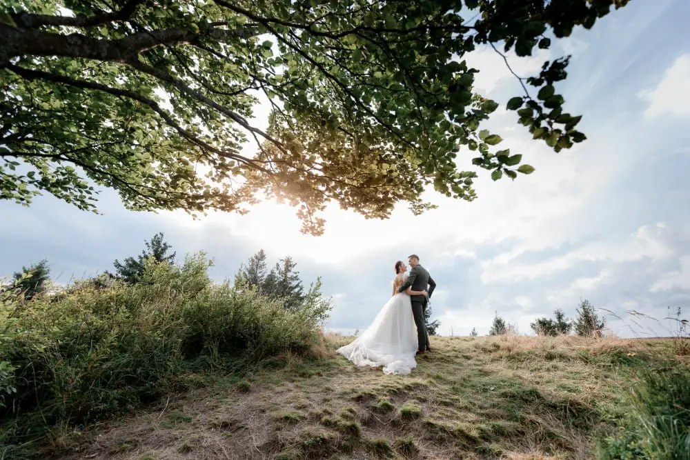 Wildlife nature wedding