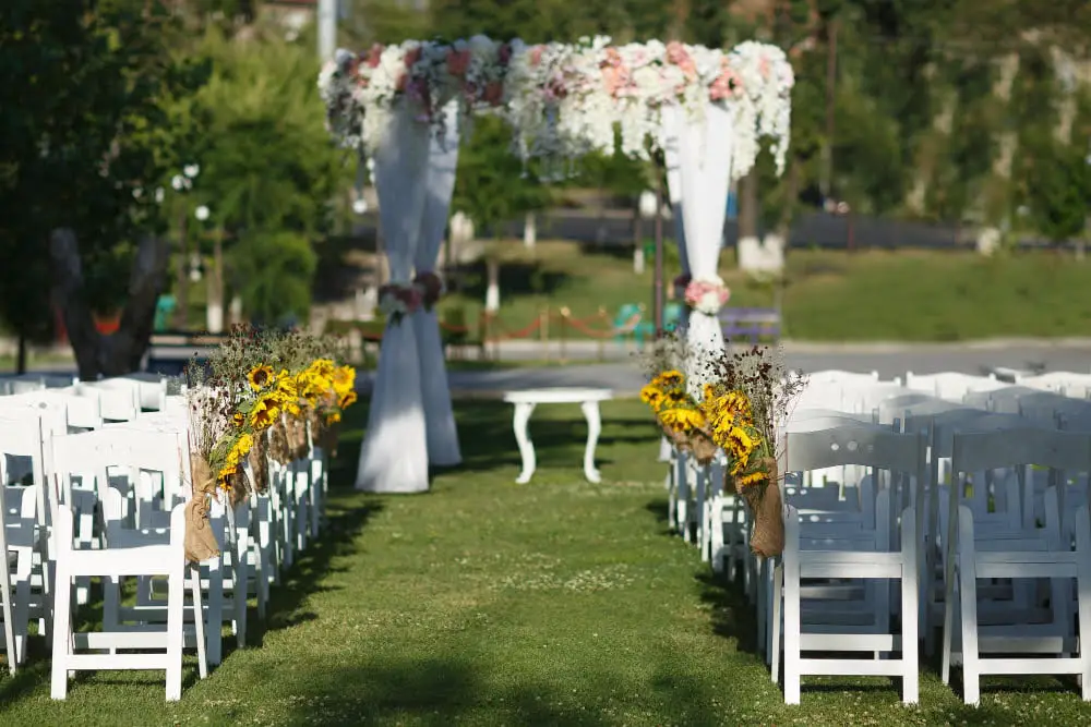 outdoor wedding ceremony