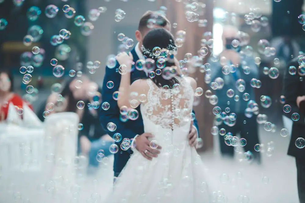 wedding bubble