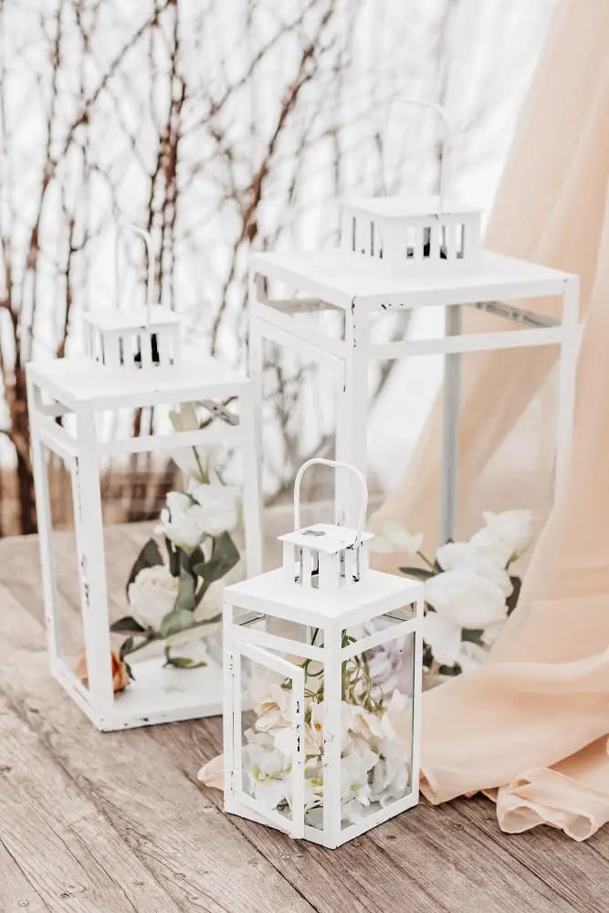 winter lantern wedding