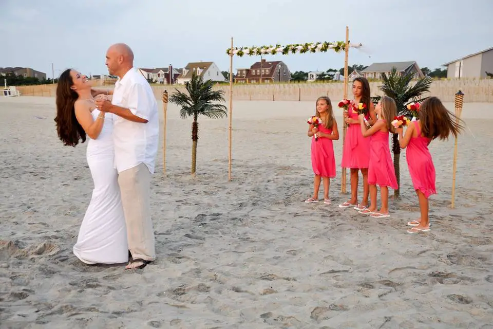 Rox Beach Weddings