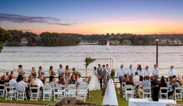The Lodge of Four Seasons outdoor wedding venues in Missouri