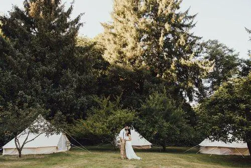 Life inTents outdoor wedding venues in Oregon