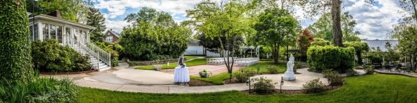 Magnolia Manor Bed & Breakfast outdoor wedding venues in South Carolina