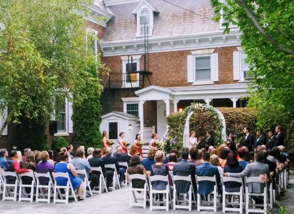 Middlebury Inn outdoor wedding venues in Vermont