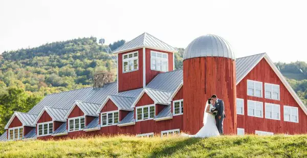 Ragged Mountain Resort outdoor wedding venues in New Hampshire