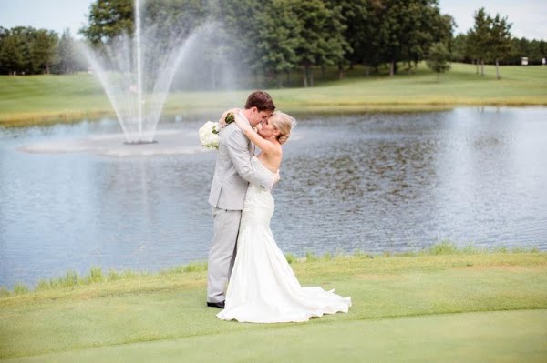 Thumper Pond Resort Weddings outdoor wedding venues in Minnesota