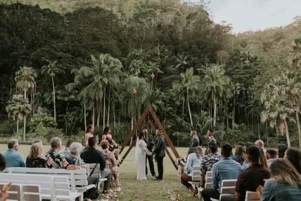Waimea Valley outdoor wedding venues in Hawaii
