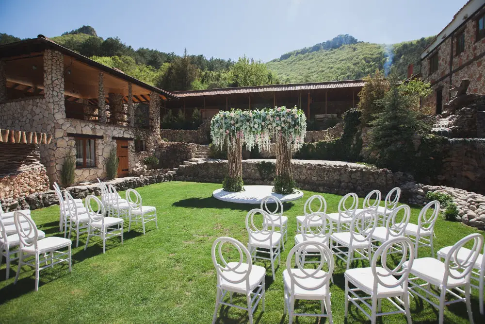 Natural Moss Aisle Runner Outdoor Wedding