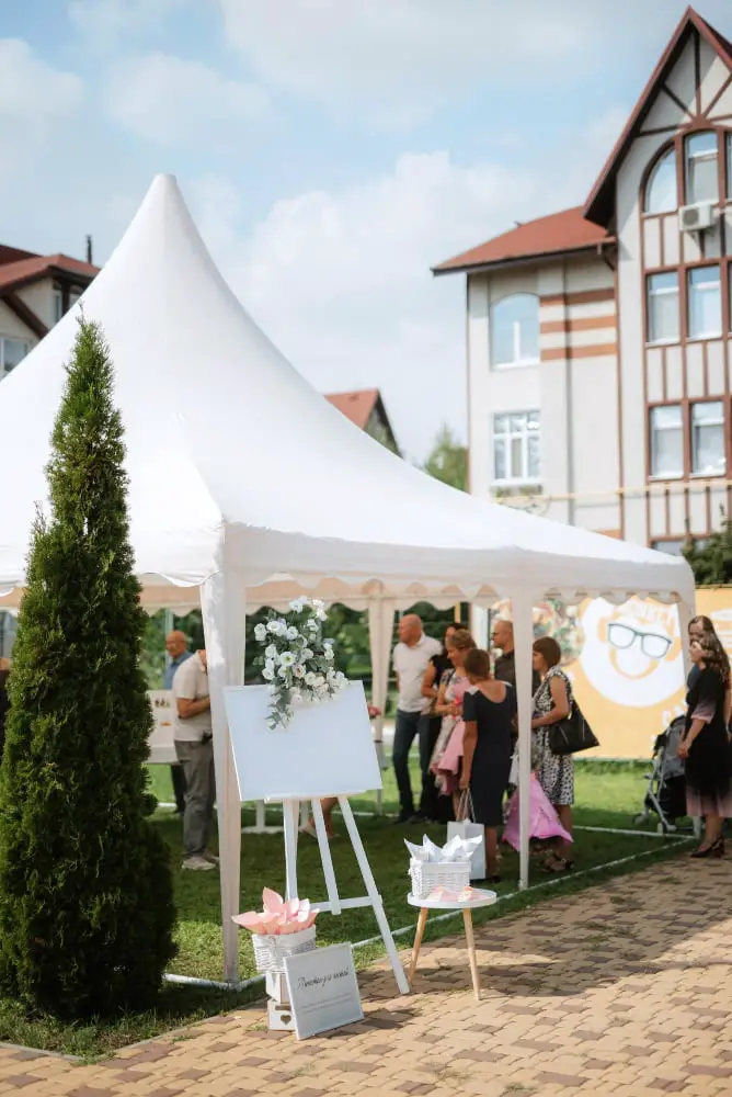 Portable Pop-up Tent Outdoor Wedding