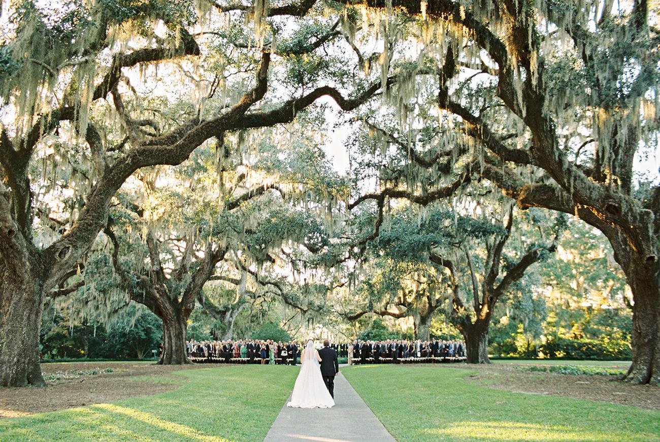 The Top 19 Outdoor Wedding Venues in South Carolina